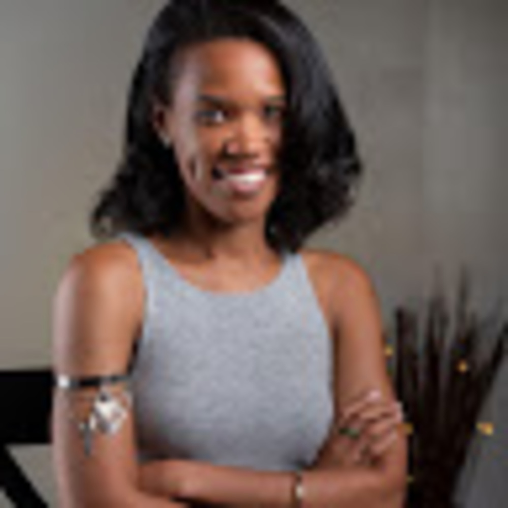 Meet your Posher, Christina